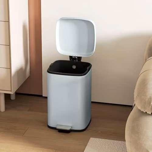 HOMCOM 20L Metal Kitchen Pedal Bin with Soft-Close Lid and Removable Inner Bucket, Green, W/D/H: 28.0 x 28.0 x 45.0 cm – 3