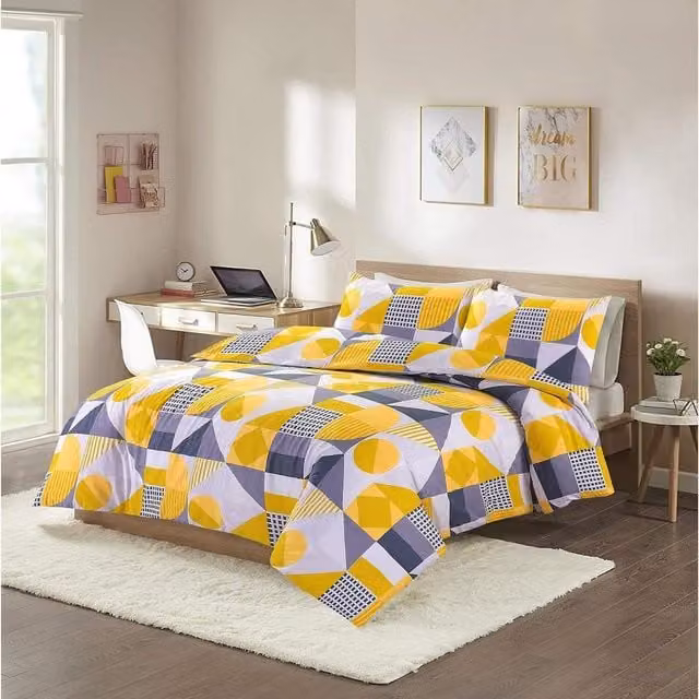 HomeSpace Direct Yellow Graphic Polycotton Duvet Cover Set, W: 140 cm, L: 200 cm