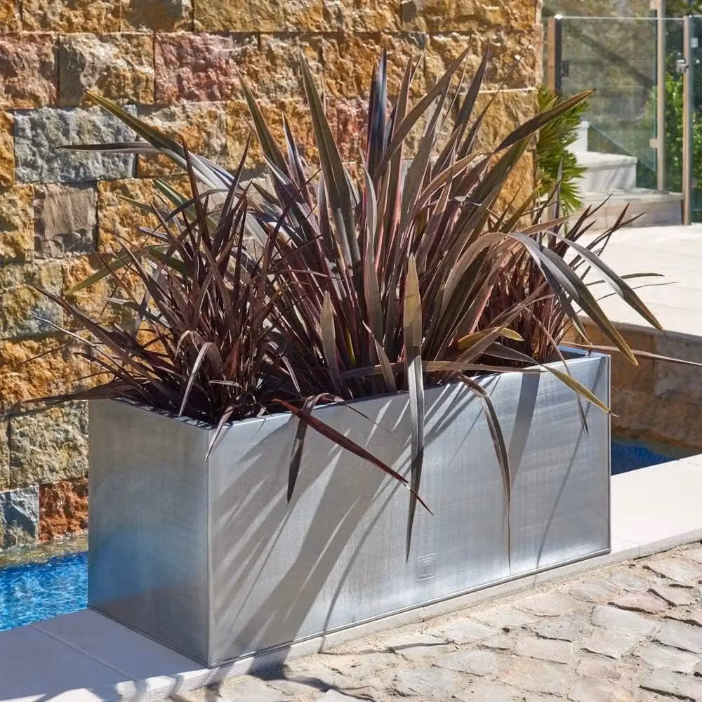 Primrose Silver Galvanised Steel Rectangular Outdoor Trough Planter W: 70 cm, D: 24 cm – 5