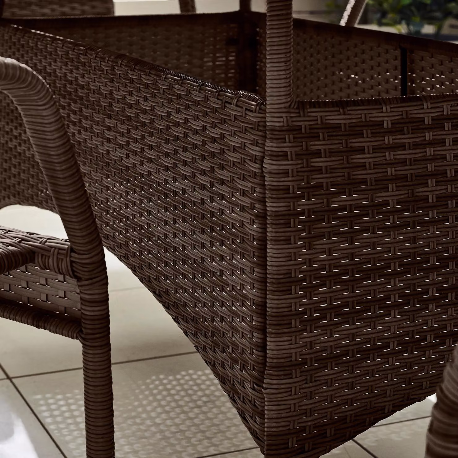 FurnitureboxUK Antigua 6 Seater Brown Polyrattan Outdoor Garden Dining Set with Glass Top – 3
