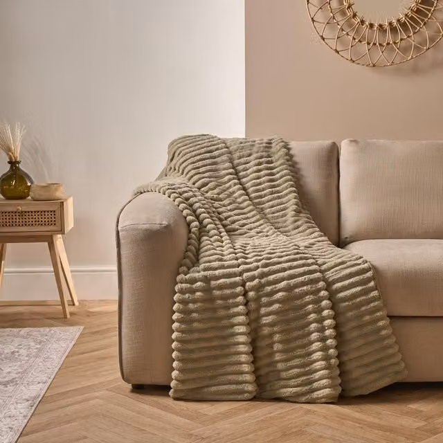OHS Faux Fur Thick Ribbed Striped Throw in Green