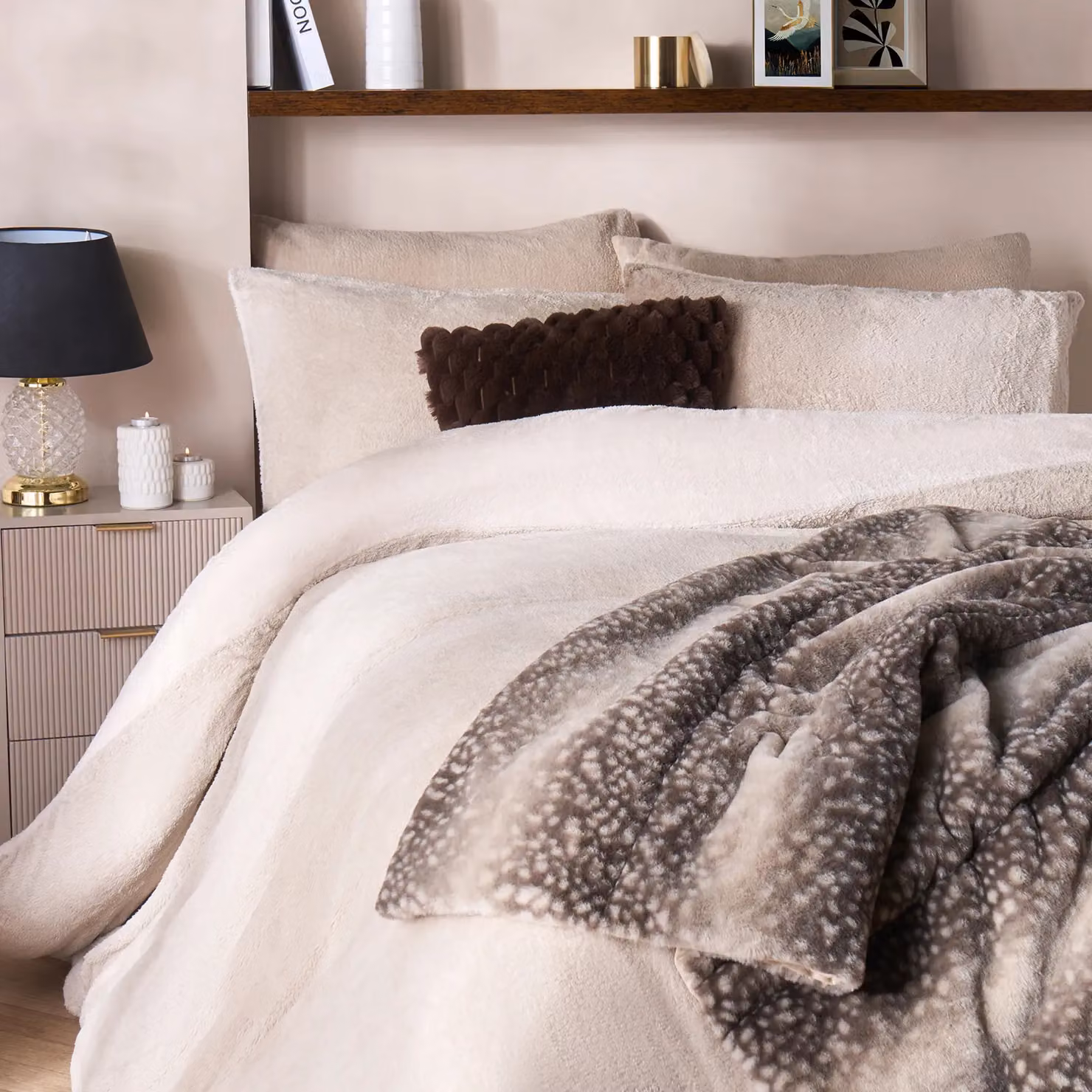 Brentfords Reversible Teddy Fleece Duvet Cover and Pillowcase Set in Yellow and Beige, 180 x 200 cm – 2