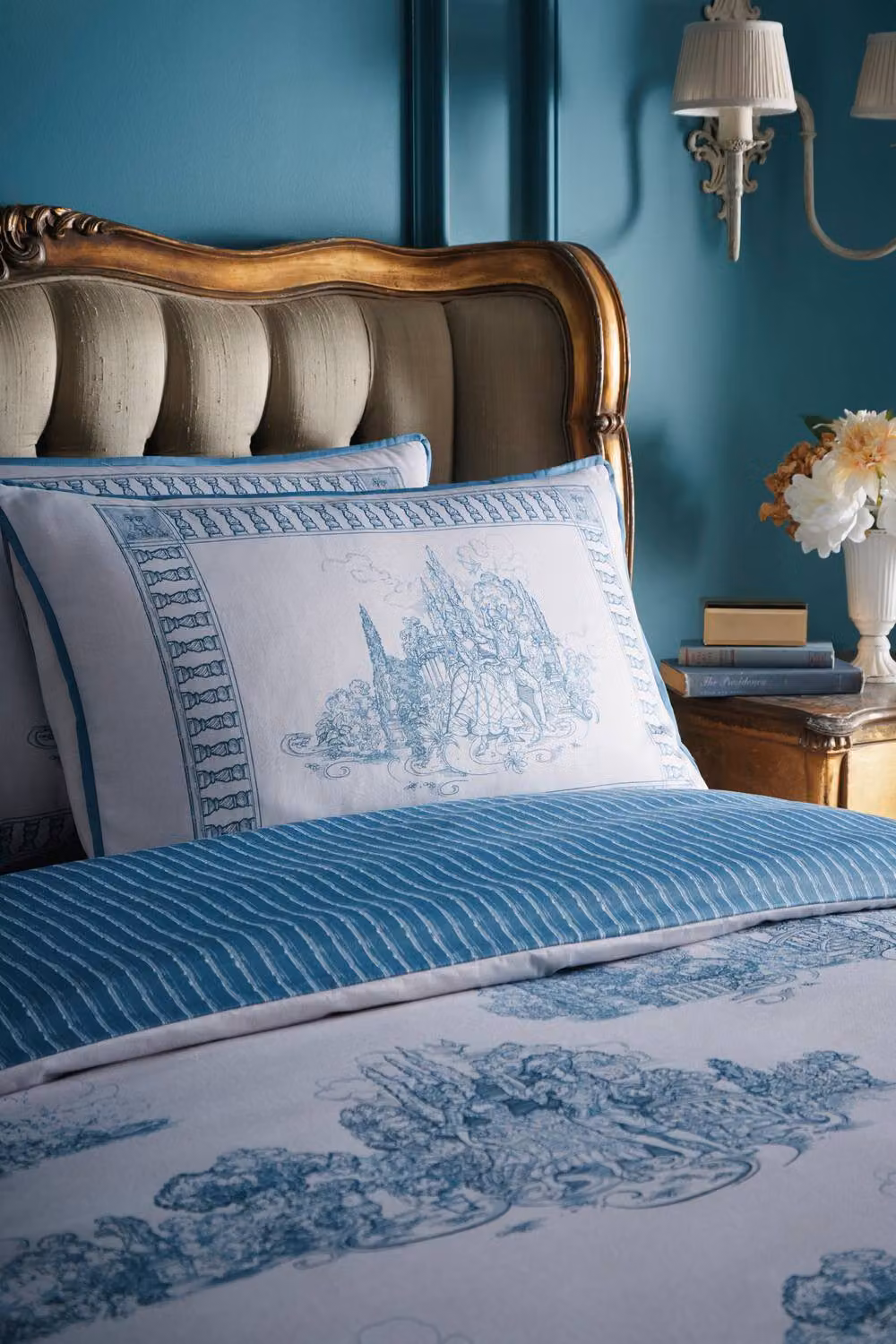 Laurence Llewelyn-Bowen Tuscan Toile 100% Cotton Duvet Cover Set in Blue, W: 180 cm x L: 200 cm – 2