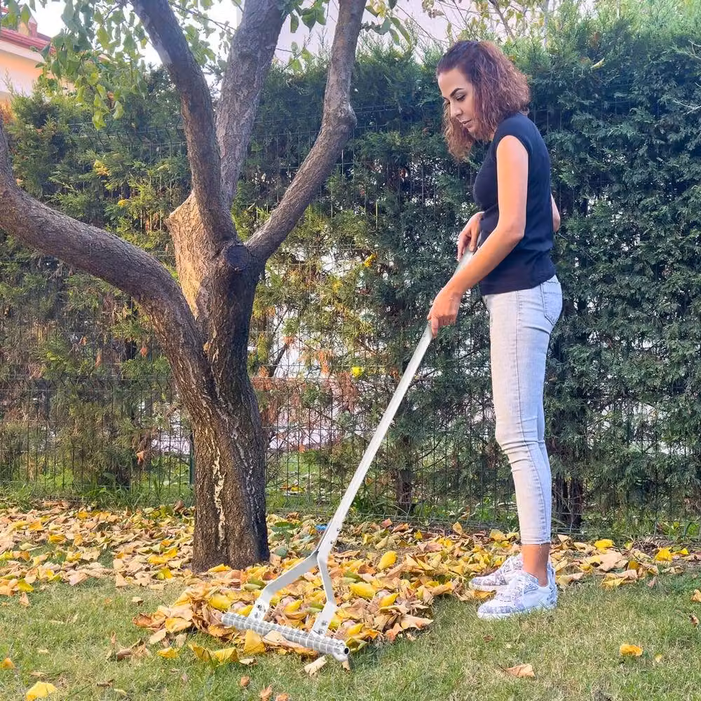 NESTLUNE Silver Aluminium Lawn Loosening Soil Rake, Width: 50 cm – 3