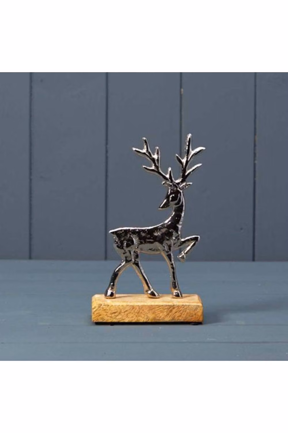KDMD Silver Deer Figurine on a Rustic Wooden Base – 2