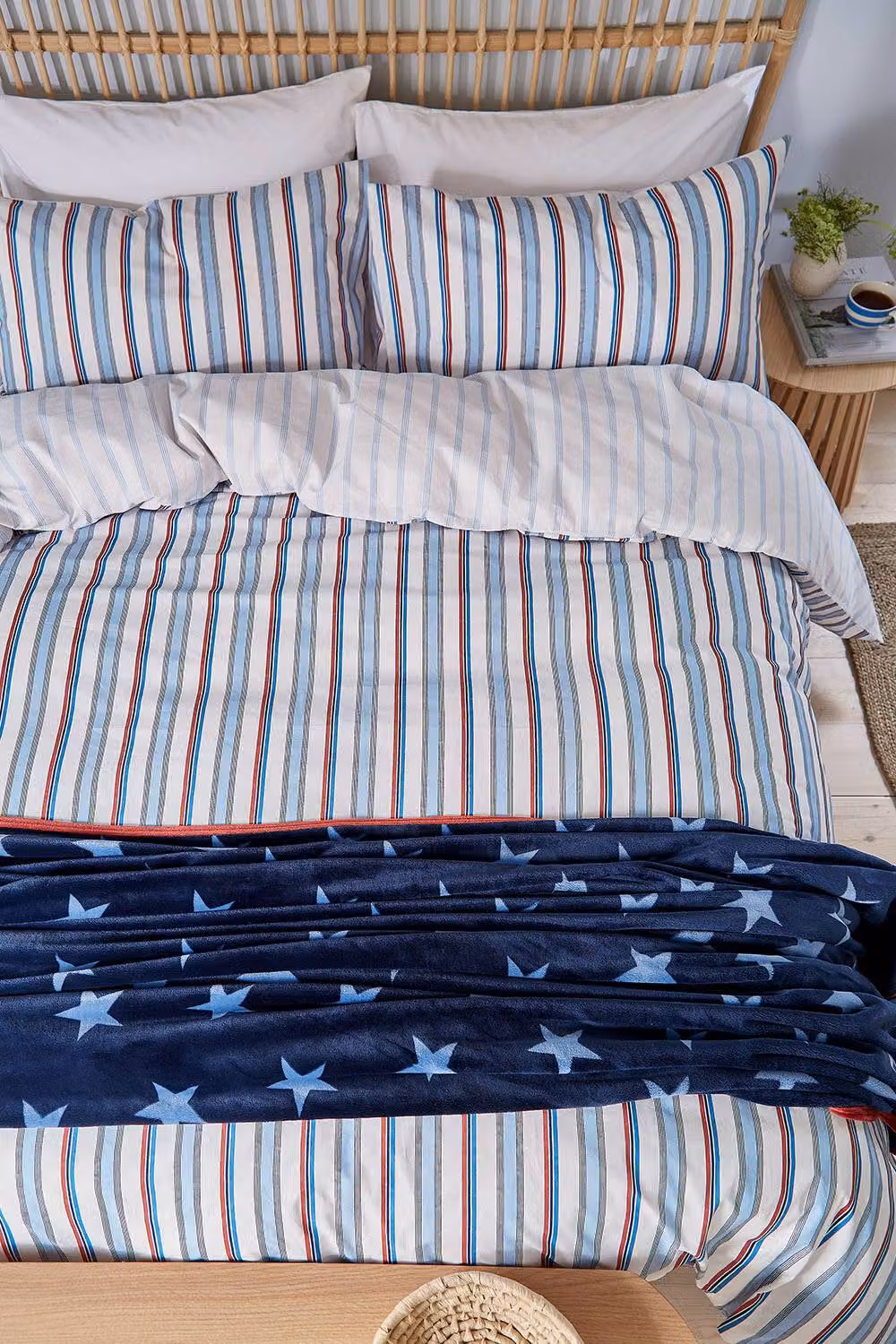 Helena Springfield Elwood Stripe Reversible Cotton Duvet Cover and Pillowcase Set, Blue/Multicolour, Single – 3