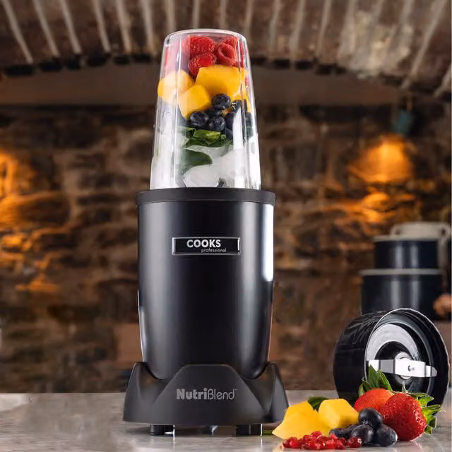 Cooks Professional Nutriblend Smoothie Maker 9 Piece Accessory Set in Black