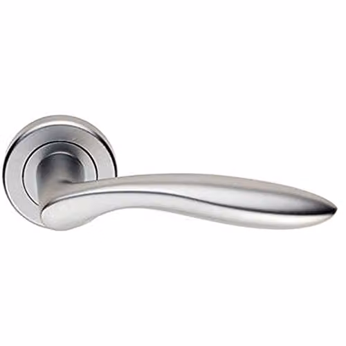 Loops Pair of Smooth Ergonomic Lever Door Handles on Round Rose with Concealed Fix, Satin Chrome