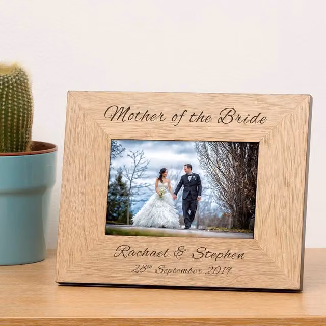Uniqueful Personalised Parents of the Bride or Groom Wood Photo Frame, Silver Finish in Brown, W/H: 15 x 10 cm
