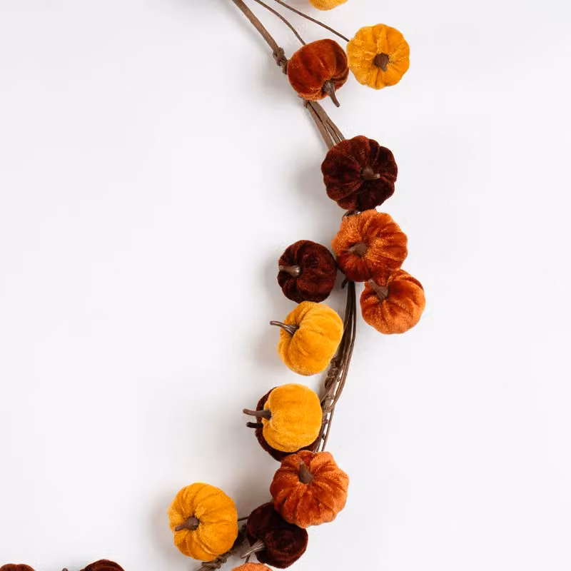 Scottish Everlastings Ltd Brown and Orange Velvet Pumpkin Hanging Garland, 150 cm – 2