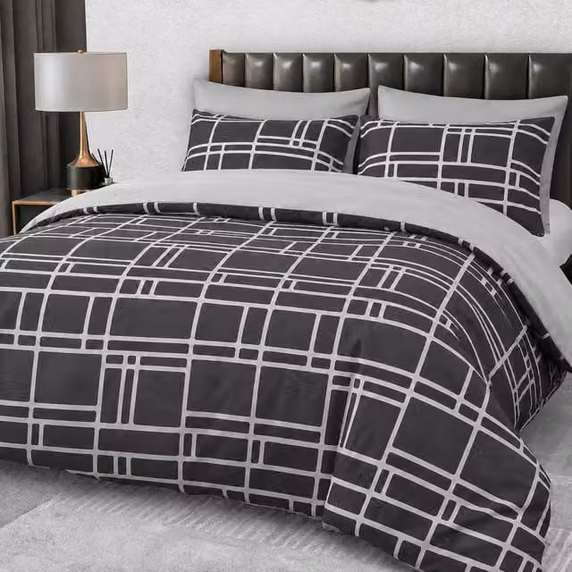 Grace Premium Microfibre Duvet Cover Set in Charcoal Grey, Super King, 200 x 200 cm – 1