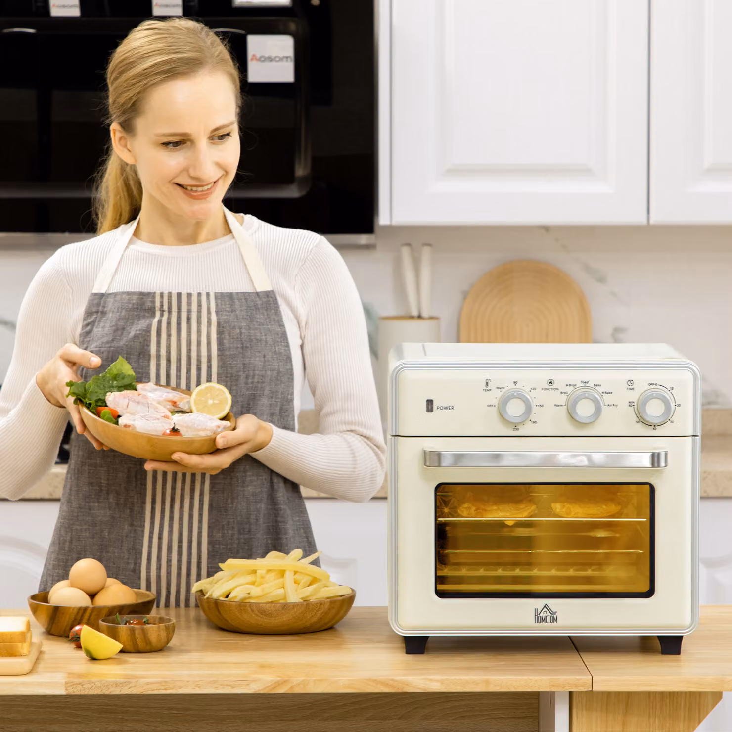 HOMCOM 20L 7-in-1 Convection Toaster Oven with Air Fry, Bake, Toast, Broil and Keep Warm Functions in Beige – 2
