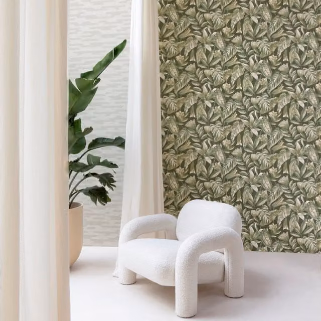Grandeco Merida Botanical Leaves Embossed Floral Wallpaper in Green