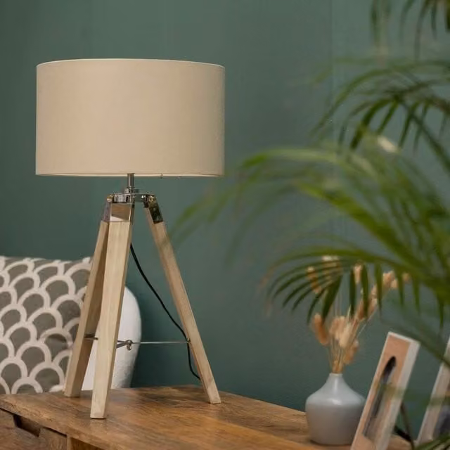 ValueLights Clipper Rustic Wood Tripod Floor Lamp with Beige Fabric Cylinder Shade – 1