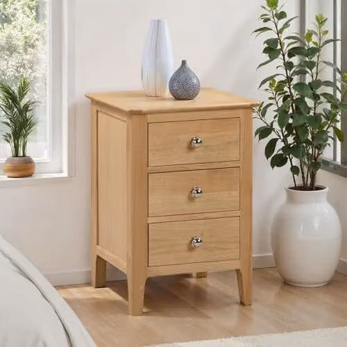 Julian Bowen Cotswold 3 Drawer Bedside Table in Oak, W: 38 cm, D: 38 cm, H: 65 cm – 1
