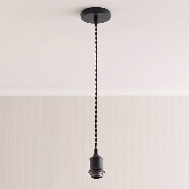 ValueLights Shaw Adjustable Single Pendant Ceiling Lampholder, E27 Socket, Black
