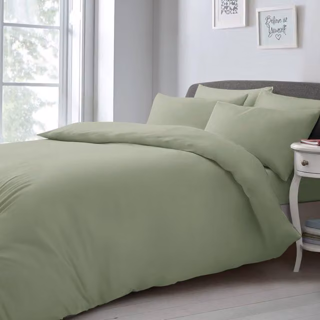 Velosso Plain Microfibre Duvet Cover and Pillowcase Set in Orange or Green, W: 180 cm, H: 200 cm