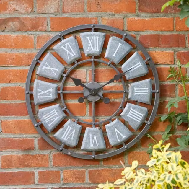 Marco Paul Lincoln Modern Round Outdoor Wall Clock in Beige and Grey, Diameter: 60.96 cm – 1