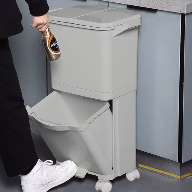 EONLION 42L Plastic Kitchen Trash Bin in Grey – 1