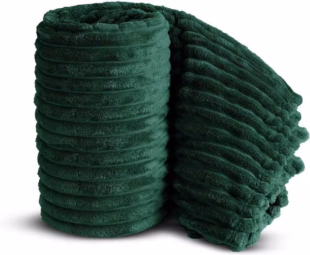 Velosso Super Soft Chunky Cord Blanket Throw in Green, W: 200 cm, D: 240 cm