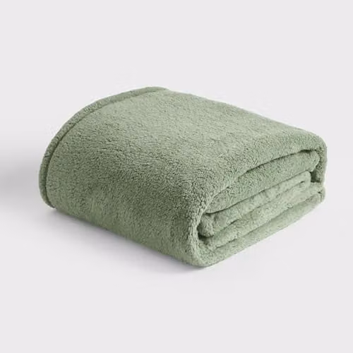 OHS Large Teddy Fleece Throw Blanket in Green, W/D/H: 200 x 240 cm