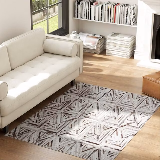 HOMCOM Brown Chenille Non-Slip Washable Patchwork Rug, W: 120 cm, L: 170 cm, H: 0.5 cm
