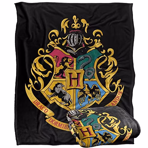 Warner Brothers Harry Potter Hogwarts Crest Fluffy Fleece Blanket in White and Multicolour, W/D/H: 152 x 127 cm – 1