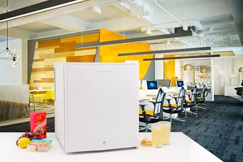 Subcold Aire30 LED Mini Fridge, 30L Thermoelectric Countertop Model with Solid Door and Interior LED Light, White, W/D/H: 40 x 40 x 48 cm – 3
