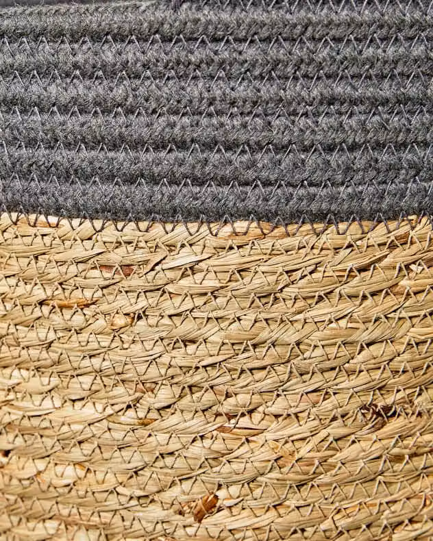 Dibor Traditional Seagrass Indoor Storage Basket with Handles, Grey and Sand, H: 15 cm, D: 26 cm – 3