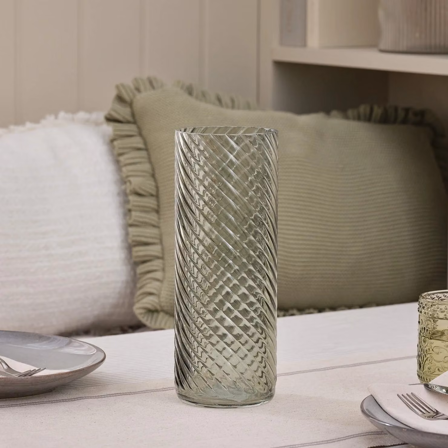 Green Textured Glass Tabletop Vase with Abstract Round Design